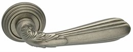 Дверная ручка  ADDEN BAU. FIORE V207 AGED SILVER (цвет СОСТАРЕННОЕ СЕРЕБРО) V207 AGED SILVER